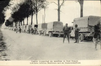 Caminhões transportando munições para a frente francesa — edição multilingue