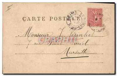 Drie personen bij een auto — Reims, ongeveer 1910 — D.P. — Achterkant
