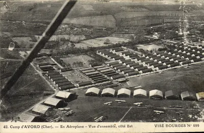 Camp de Avord (Cher) — Vista geral, lado Leste — Visé Bourges N° 699