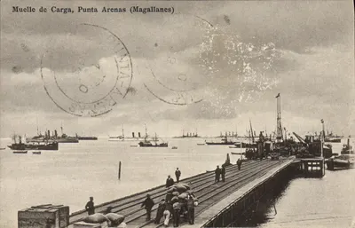 Bilhete postal antigo Muelle de Carga Punta Arenas Magallanes Chile