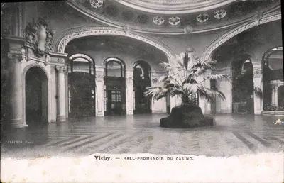 Vichy — Hall-promenoir du Casino — Staerck, Paris