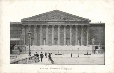 Paris - Câmara dos Deputados — vista do edifício com colunatas e estátuas — editor não identificado