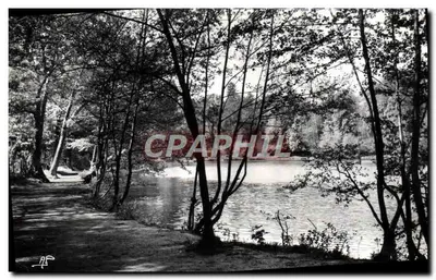 Arredores de Vaucresson — O Lago de Saint-Cucufa — Ed. Art. A.N. II