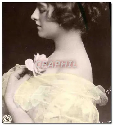 Jovem mulher em vestido com mangas onduladas — retrato de perfil — Schilcher Nr. 32