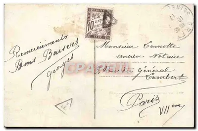 Menina com rosas — carta postal colorida — editor não visível — Verso