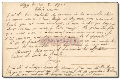 Mulher em vestido verde segurando um buquê de rosas — Souvenir — Editor desconhecido, número de série não visível — Verso
