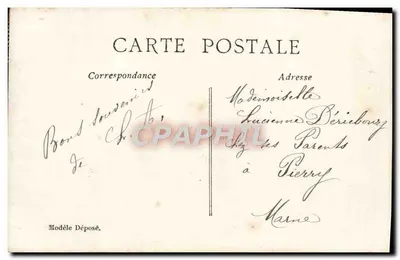 Sujeito: Irmã e soldado — Hospital militar — Editor: Postes Francesas, n° 51200 — Verso