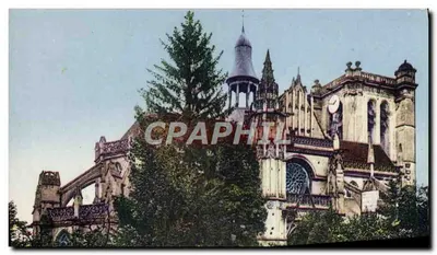 Igreja de São João Batista — Chaumont-en-Vexin (Oise) — lado Norte — editor não visível
