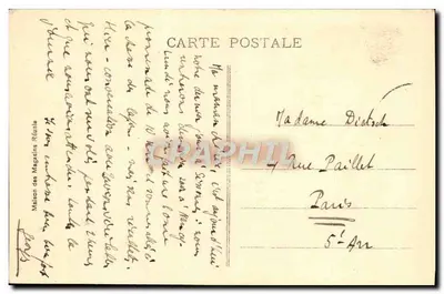 नैंसी - ड्यूकल पैलेस - छोटी और बड़ी पोर्टेरी (1512) जिसके ऊपर ड्यूक एंटोइन की स्टैच्यू (1851) — पीछे