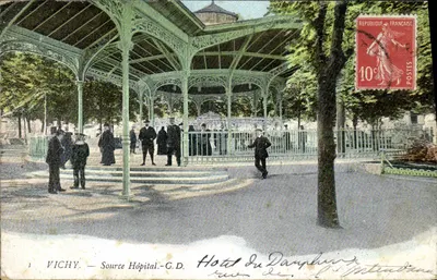 Vichy — Fonte do Hospital — G.D. — Hotel De Dauphine