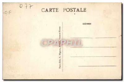 Ferrières-en-Brie (S.-et-M.) — Het grote Perreux — Achterkant
