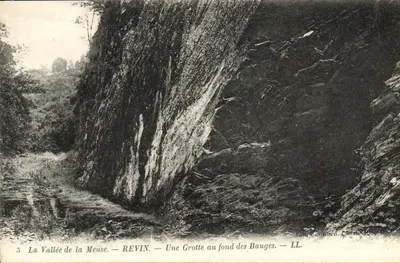 A Vale da Meuse — REVIN — Uma Gruta no fundo dos Bauges — LL.