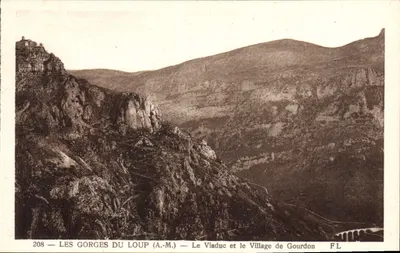 As Gorges do Lobo (A.M.) — O Viaduto e o Povoado de Gourdon — FL