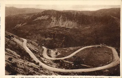 As Gorges do Lobo (A-M) — Curva da Estrada dos Coraçães em Gourdon — Editor F.L. n°235
