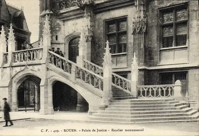 Rouen - Palais de Justice - Escalier monumental — C.V. 429