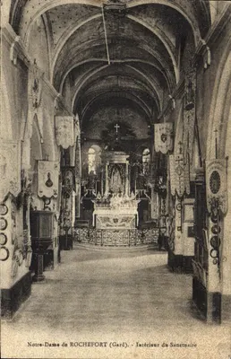 Nossa Senhora de ROCHEFORT (Gard) — Interior do Santuário — editor não identificado, número de série não visível