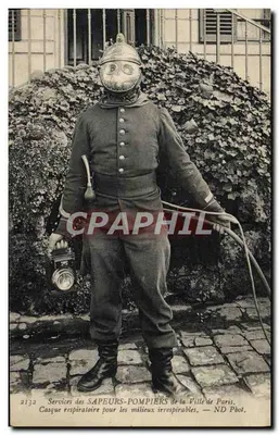 Feuerwehrmänner der Stadt Paris — Atemschutzmaske für unbefestigte Umgebungen — ND Phot.