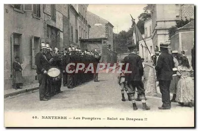 Nanterre — Os Bombeiros — Saudação à Bandeira !!