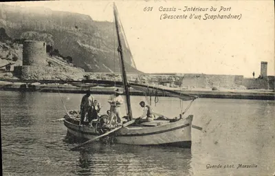 Cassis - Interior do Porto (Descida de um mergulhador) — Guende fot. Marseille, n°691