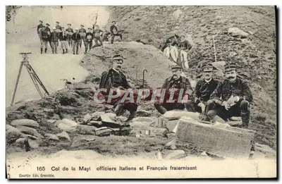 Col de la Mayt — officiers Italiens et Français fraternisant — Courtin, Grenoble, n°165