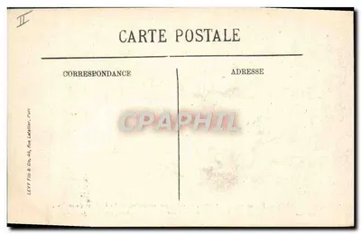 Argonne — Huttes construites par nos poilus. La boutique du coiffeur. — Vise Paris n° 526 — Rewers