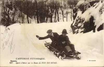 Esportes de inverno na Estrada do PUY DE DÔME — A Auvergne pitoresca — Selecta 567