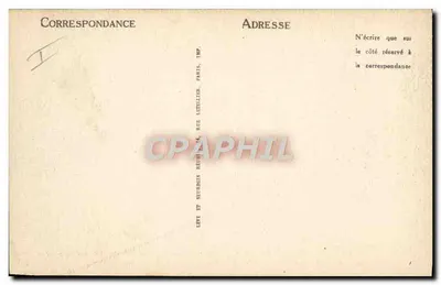 A Conciergerie — Extremidade do corredor por onde passavam os presos para ir à guilhotina; eles saíam pela porta de trás, agora murada. — Verso