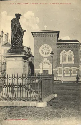 Toulouse - Estátua de Cuas e o Templo Protestante — Fototipia Lahouche Frères, Toulouse, n°240