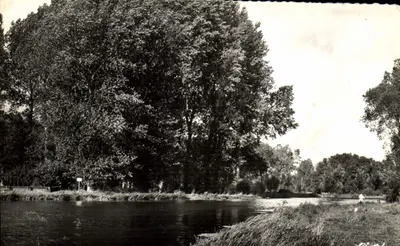 Picquigny (Somme) — O Canal — Combiér (S.ei.L.)