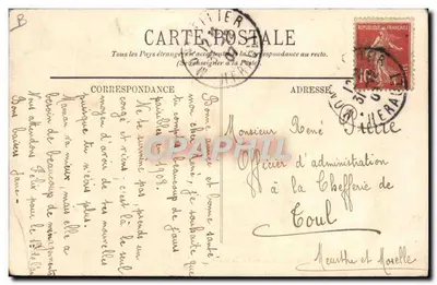 PARIS — En las carreras — Delante de las tribunas — L.L. — n° 1001 — Reverso