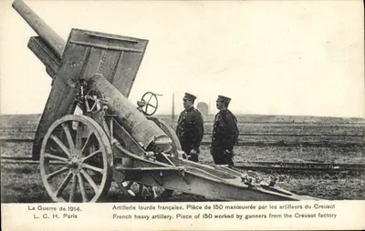 Artilharia pesada francesa — Peça de 150 operada pelos artilheiros de Creusot — L. C. H. Paris