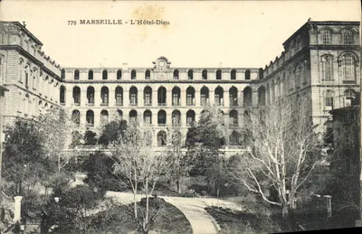 Marselha - O Hôtel-Dieu — n° 779