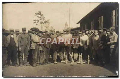 Gruppe Soldaten in Felduniform — Kegelspiel — Verlag T. Jéruy, Nr. 3189