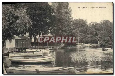 Caen — Escola de Natação