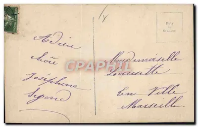Mulher em maiô verde em um barco — n° 4241-10 — Verso