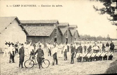 Camp d'Auvours — Exercício da espada — Editor não identificado, n° de série 3