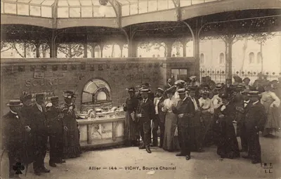 Vichy — Fonte Chomel — Allier — 144 — M.T. I.L.