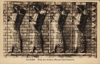 Frise dos Arqueiros (Palácio de Artaxerxes) — LL.25.501 — Aux Merveilles d'Europe, Paris