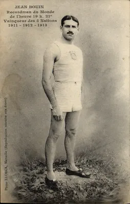 제안 부인 — 19k. 21° 1시간 세계 기록 보유자, 1911-1913년 5개국 우승 — 포토 라르카, 마르세유