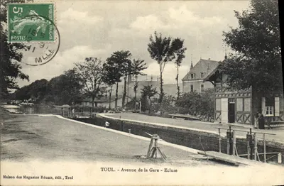 TOUL - Avenida da Estação - Cadeia de Água — Casa dos Lojas Reunidas, editor, Toul