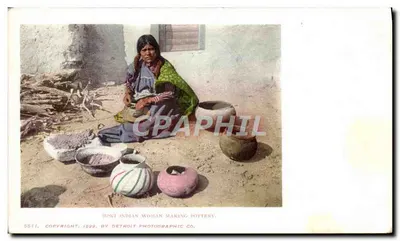 Mulher indiana de Monti fazendo cerâmica — Detroit Photographic Co., n° 5511