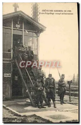 Greve dos Caminhos de Ferro — Posto de manobra ocupado militarmente — A. Taride Ed.