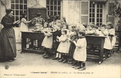 ÉPONE (S.-et-O.) - A Turma ao Ar Livre — Edição de "L'Avenir Social" - n°6