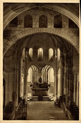 Moriénval (Oise) — A Igreja de Nossa Senhora — Antiga igreja abbatial das Beneditinas