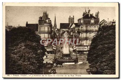 Troyes (Aube) — Aleja Gare i Wejście na Rue Thiers — Grandaddier