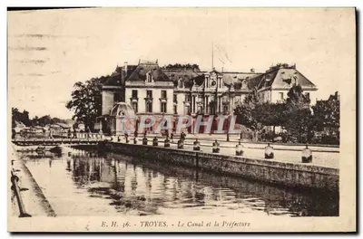 Troyes - Kanał i Prefektura — E.H. 36 — Wydawnictwo E. Saint-Martin