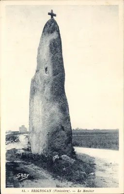 Brignogan (Finistère) — O Menhir — Saby