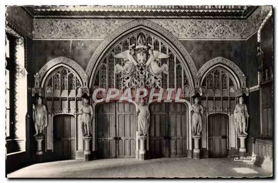 Pierrefonds — Pięciu Rycerzy (sala dziewięciu Rycerzy) — La Cigogne, Lille