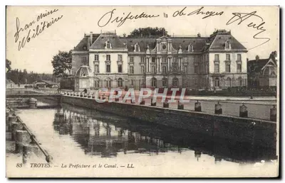 Troyes — La Préfecture et le Canal — LL