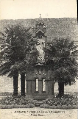 Abadia Nossa Senhora de Langonnet — estátua da Virgem com o Menino — editor L'Abbaye